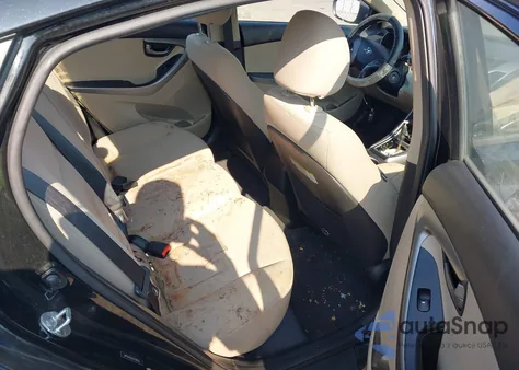 2016 Hyundai Elantra Se z USA, uszkodzony, nr VIN 5NPDH4AE6GH789361